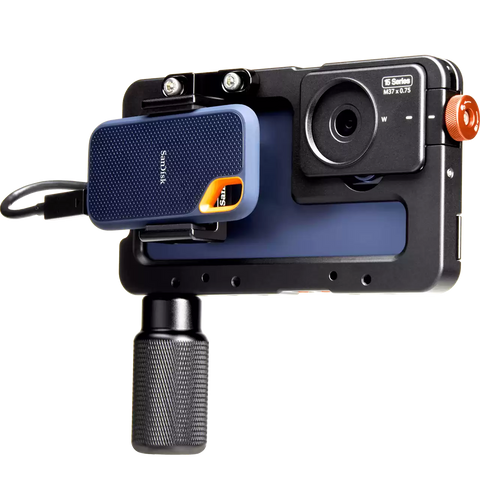 BEASTGRIP® x SanDisk Beastcage™ iPhone 15 Pro Max Creator Kit